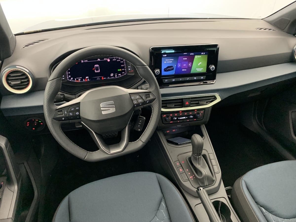 Seat Arona - Image 37