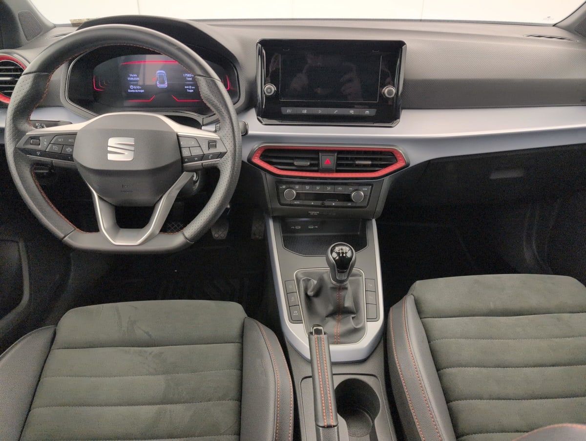 Seat Arona - Image 13