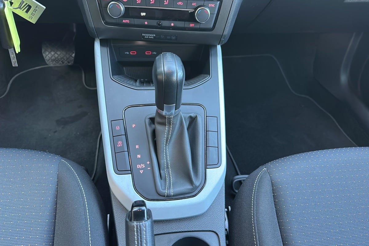Seat Arona - Image 16