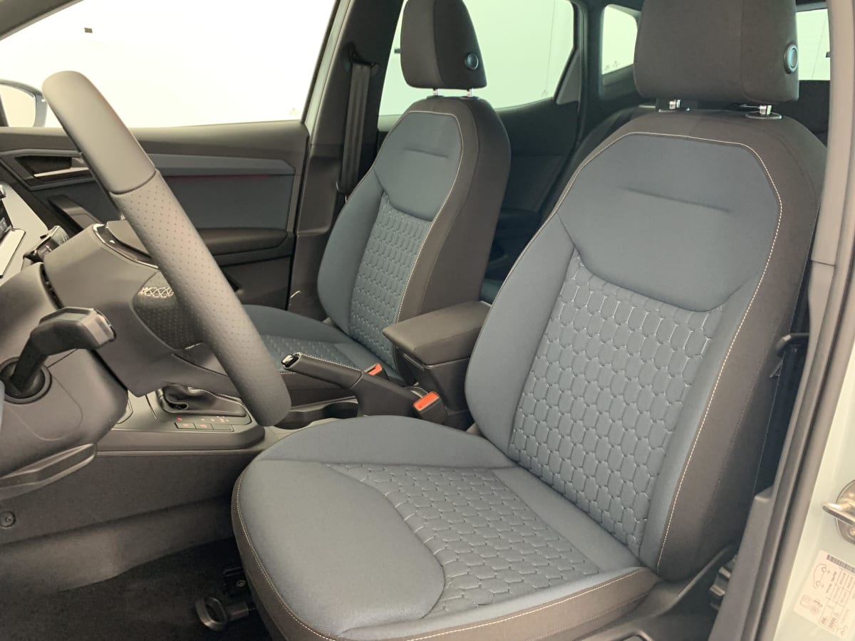 Seat Arona - Image 21