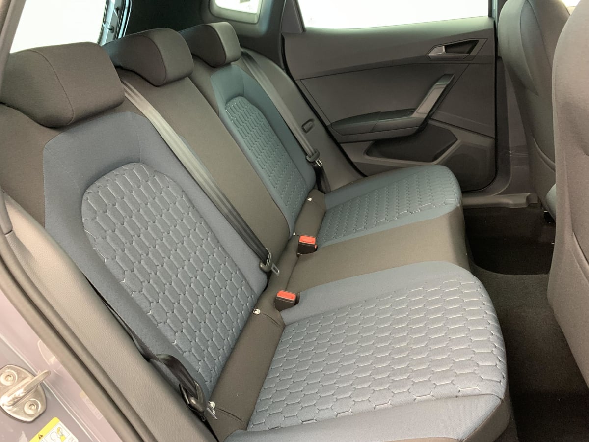 Seat Arona - Image 34