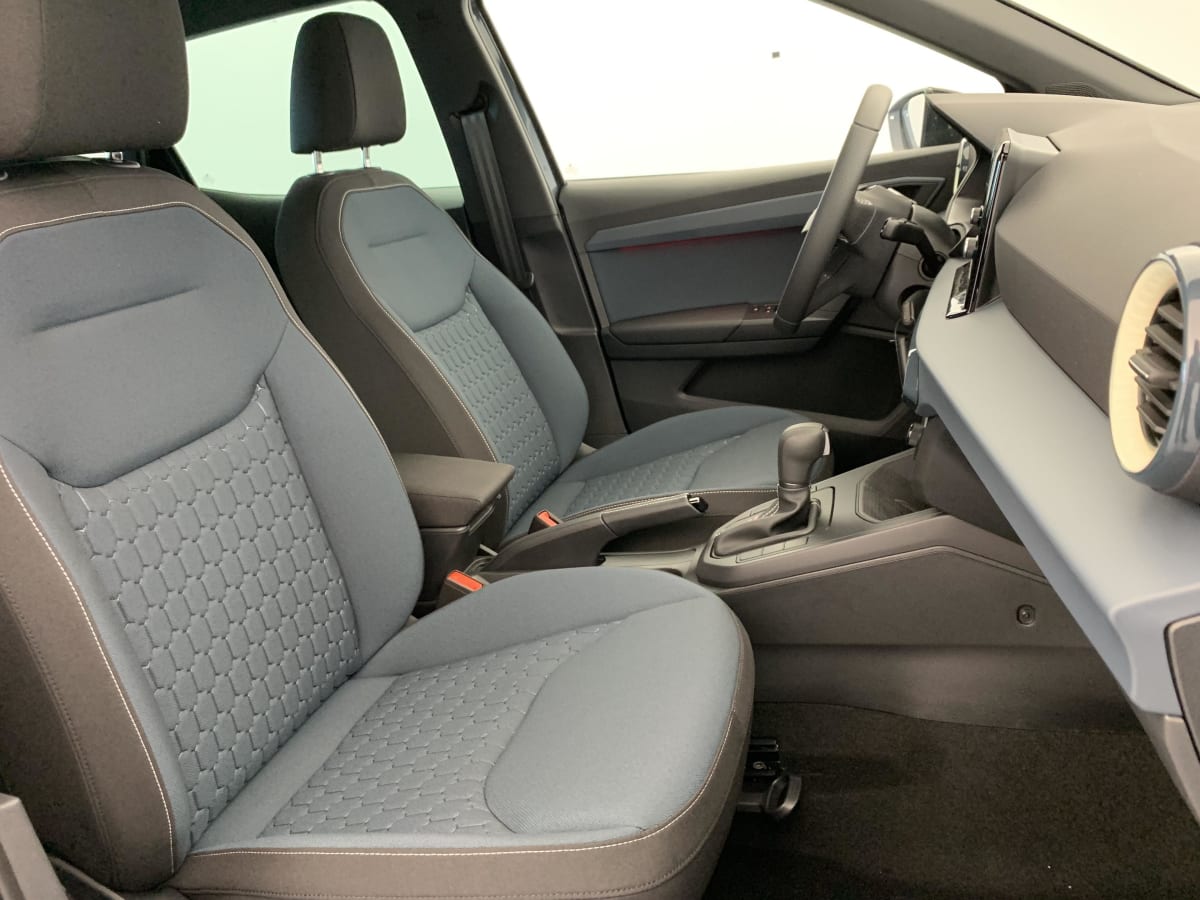 Seat Arona - Image 9