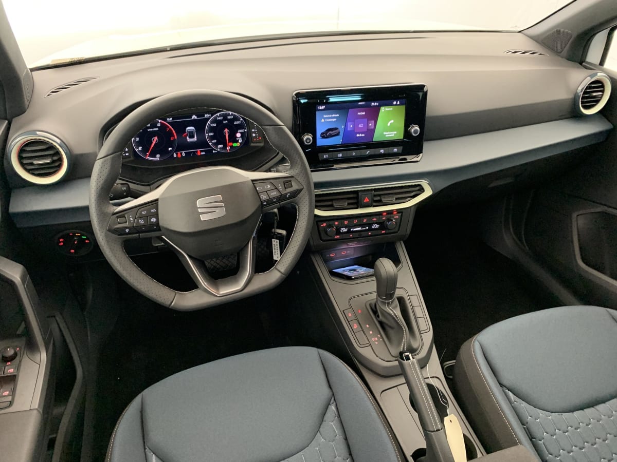 Seat Arona - Image 22
