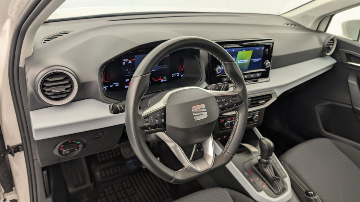 Seat Arona - Image 15