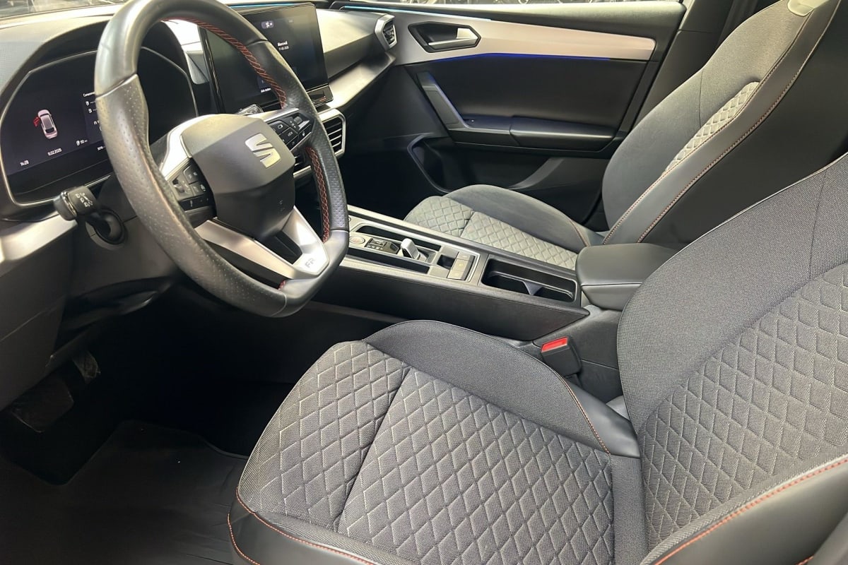 SEAT LEON E-HYBRID 204 CH DSG6 FR