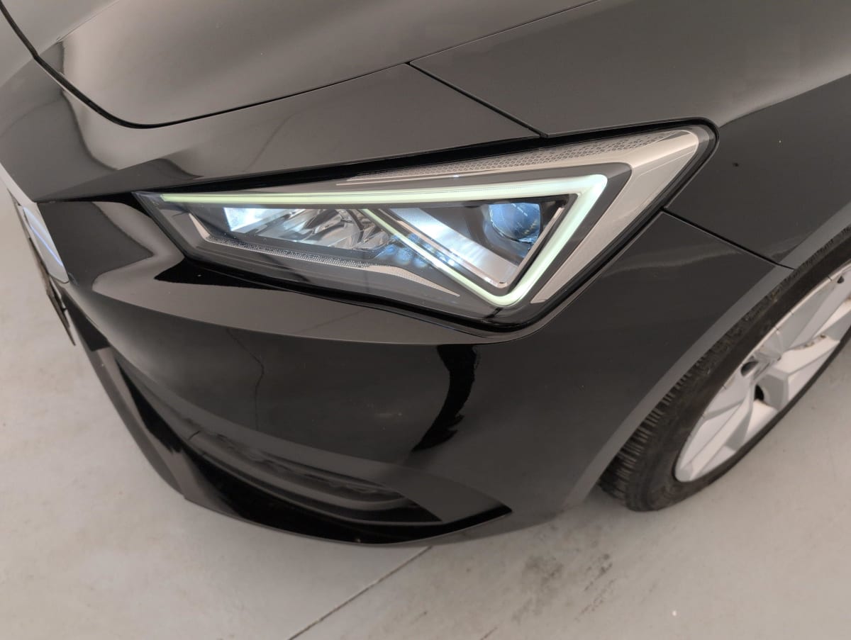Seat LEON Sportstourer - Image 20