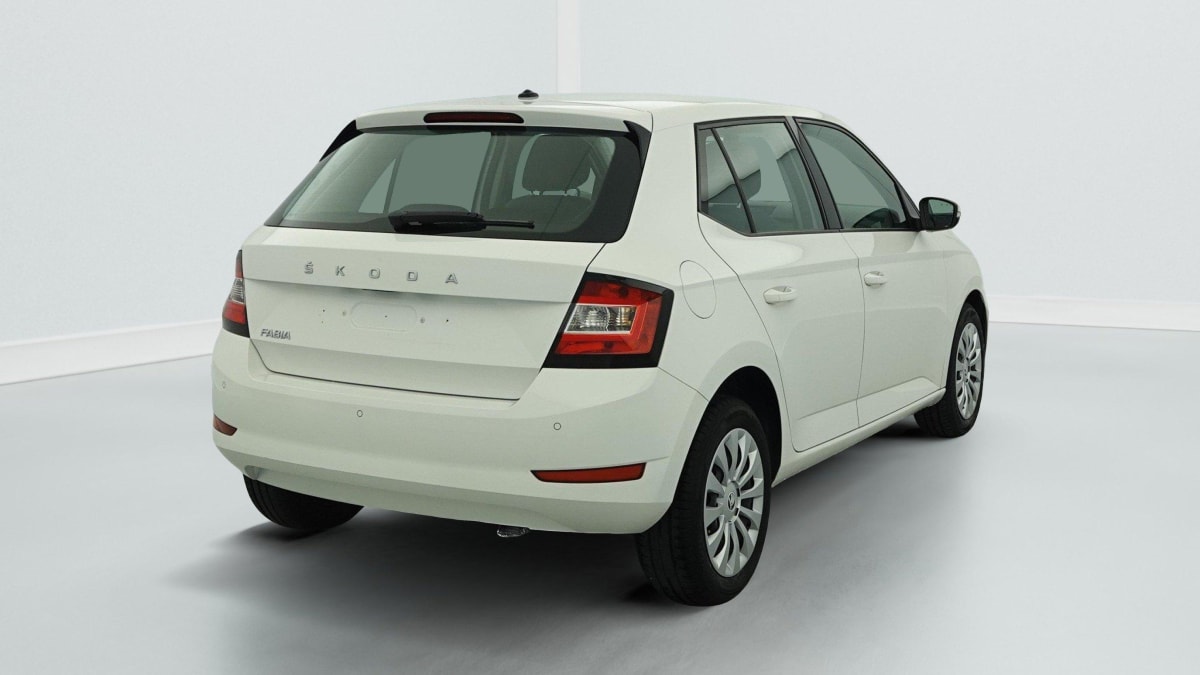 SKODA FABIA 1.0 MPI 60 CH BVM5 BUSINESS