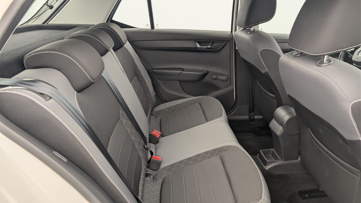Skoda Fabia - Image 10