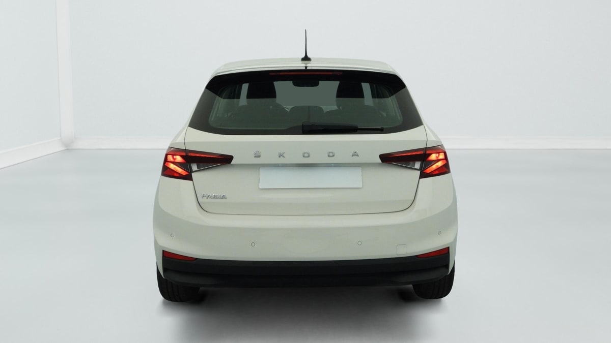SKODA FABIA 1.0 TSI 95 CH BVM5 AMBITION