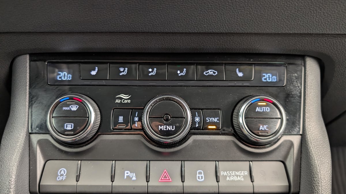 Skoda Karoq - Image 20