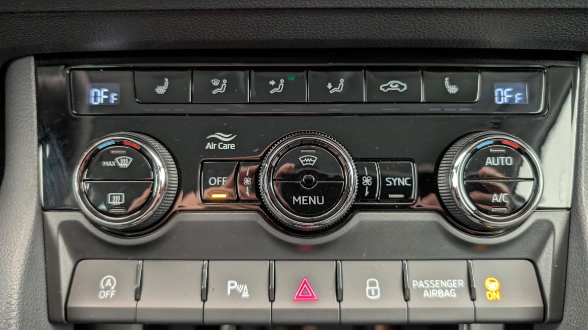 Skoda Karoq - Image 20