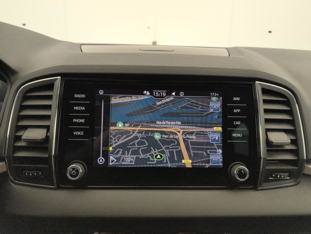 Skoda Karoq - Image 17