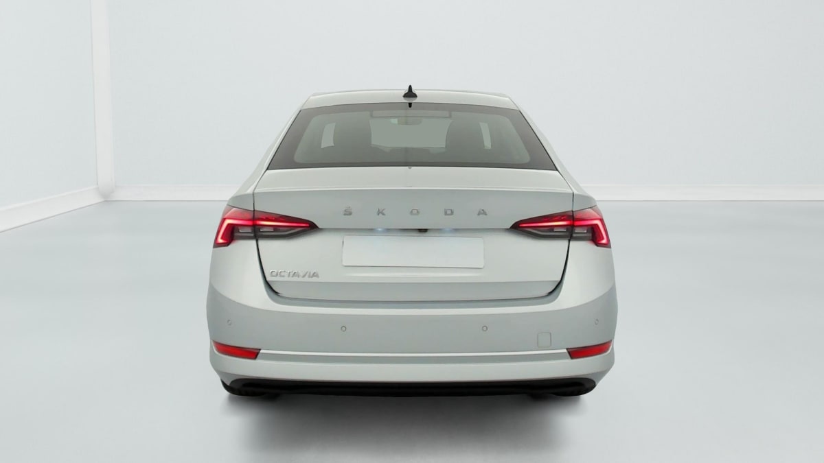 Skoda Octavia Combi - Image 6