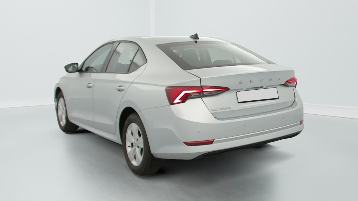 Skoda Octavia Combi - Image 5