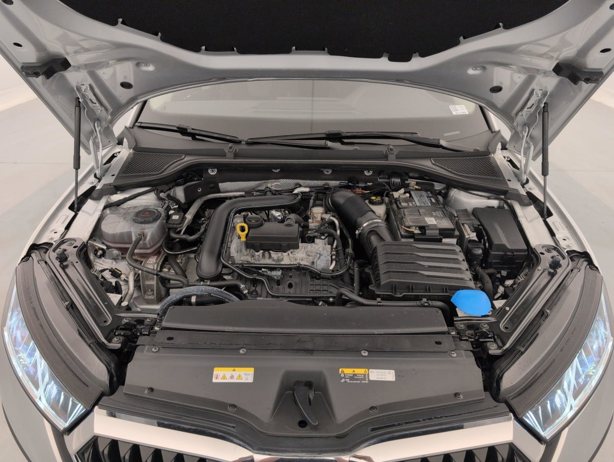 Skoda Octavia Combi - Image 19