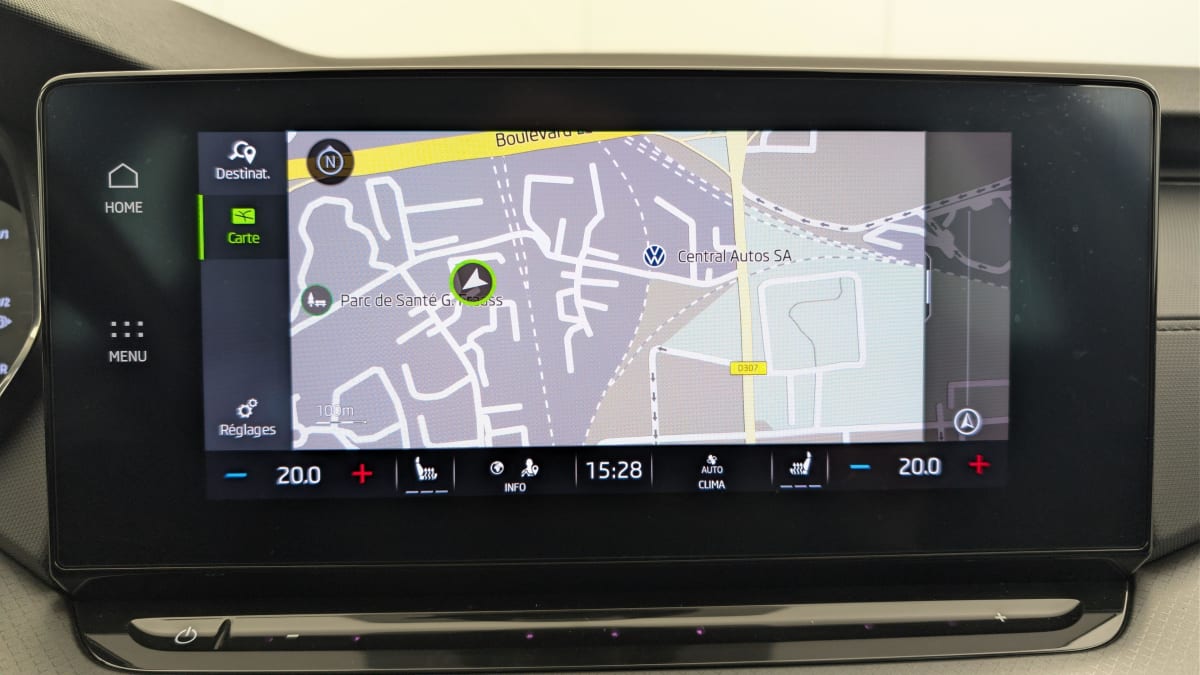 Skoda Octavia Combi - Image 17