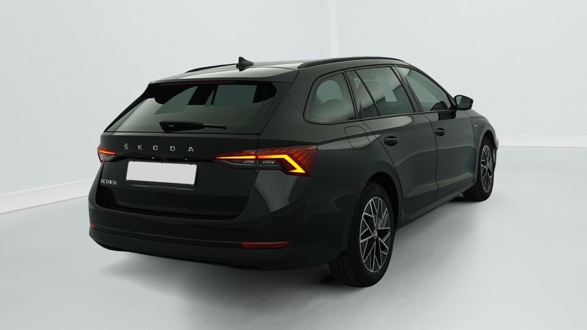 SKODA OCTAVIA COMBI 1.5 TSI 150 CH ACT AMBITION