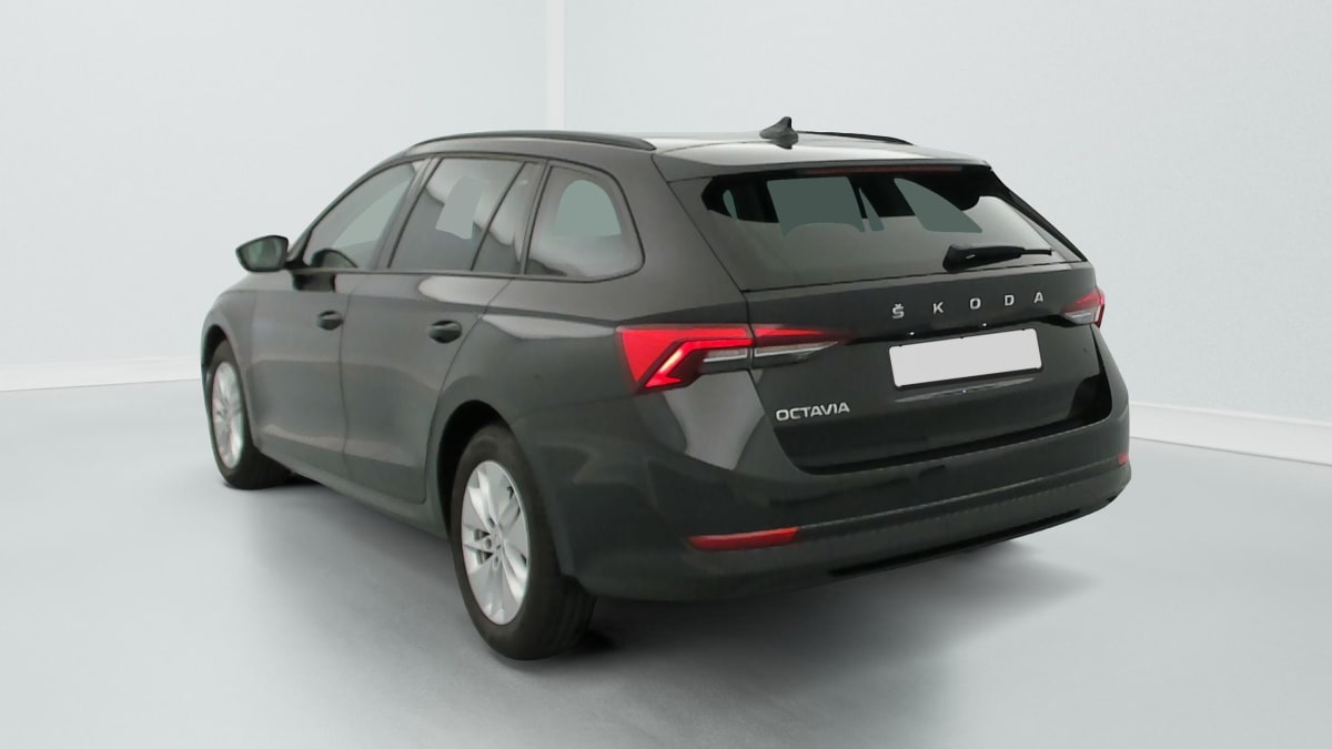 Skoda Octavia Combi - Image 5