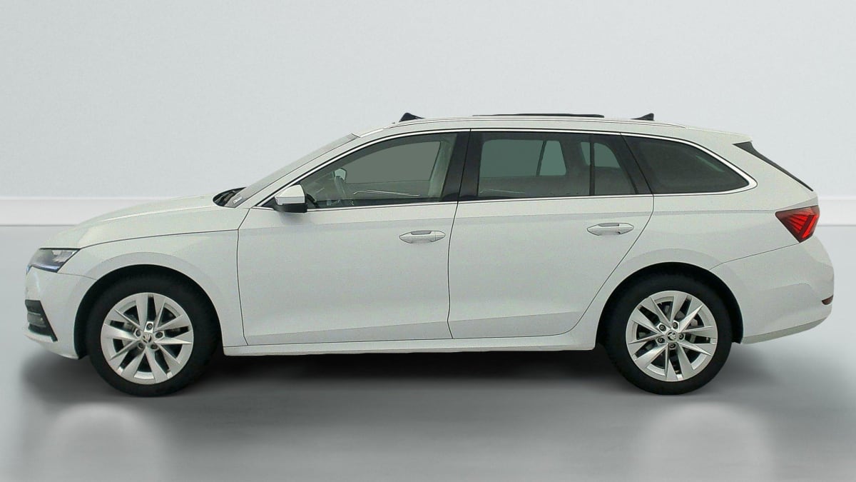 SKODA OCTAVIA COMBI 1.0 TSI MHEV E-TEC 110 CH DSG7 STYLE