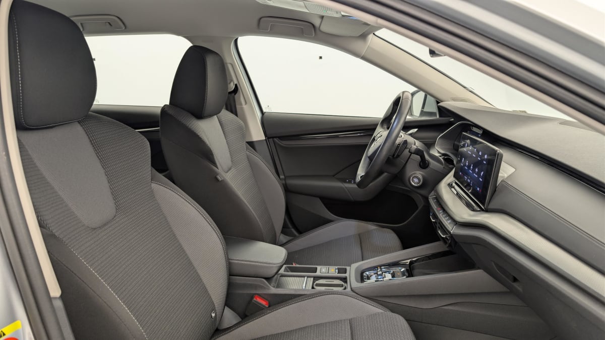 Skoda Octavia Combi - Image 9