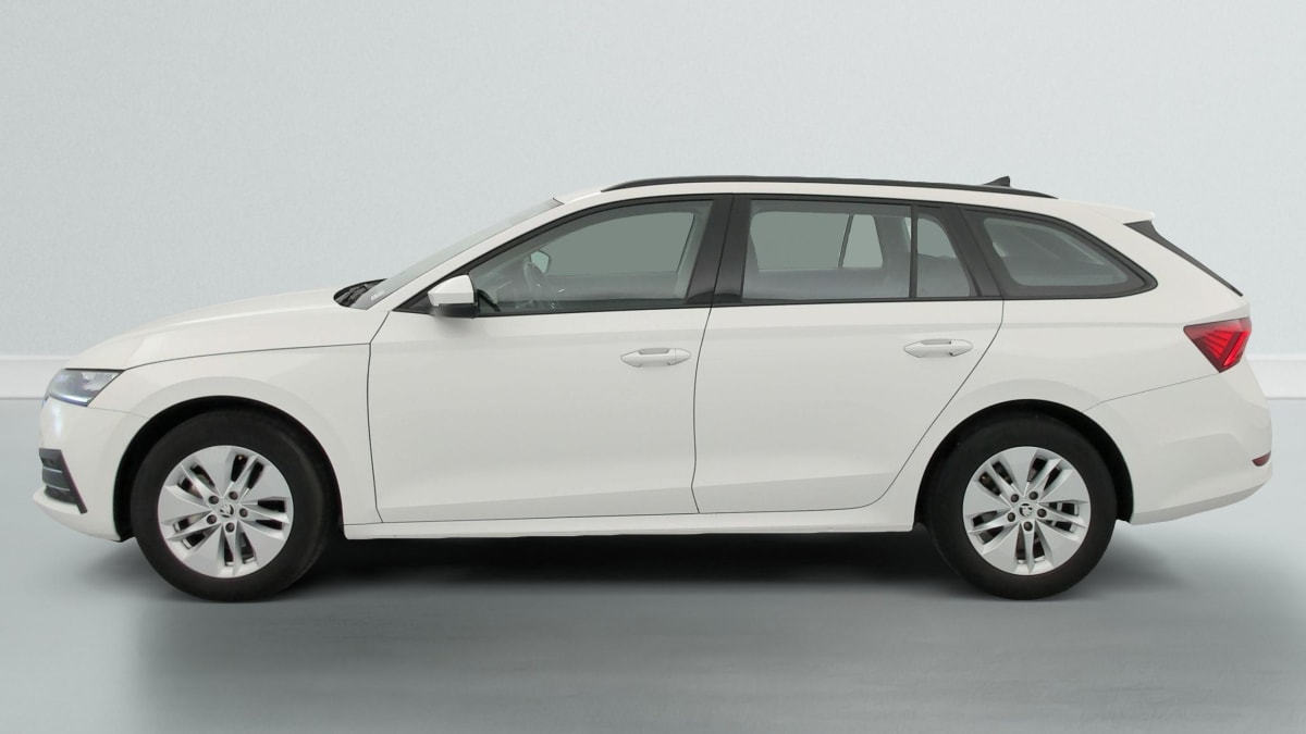 Skoda Octavia Combi - Image 4