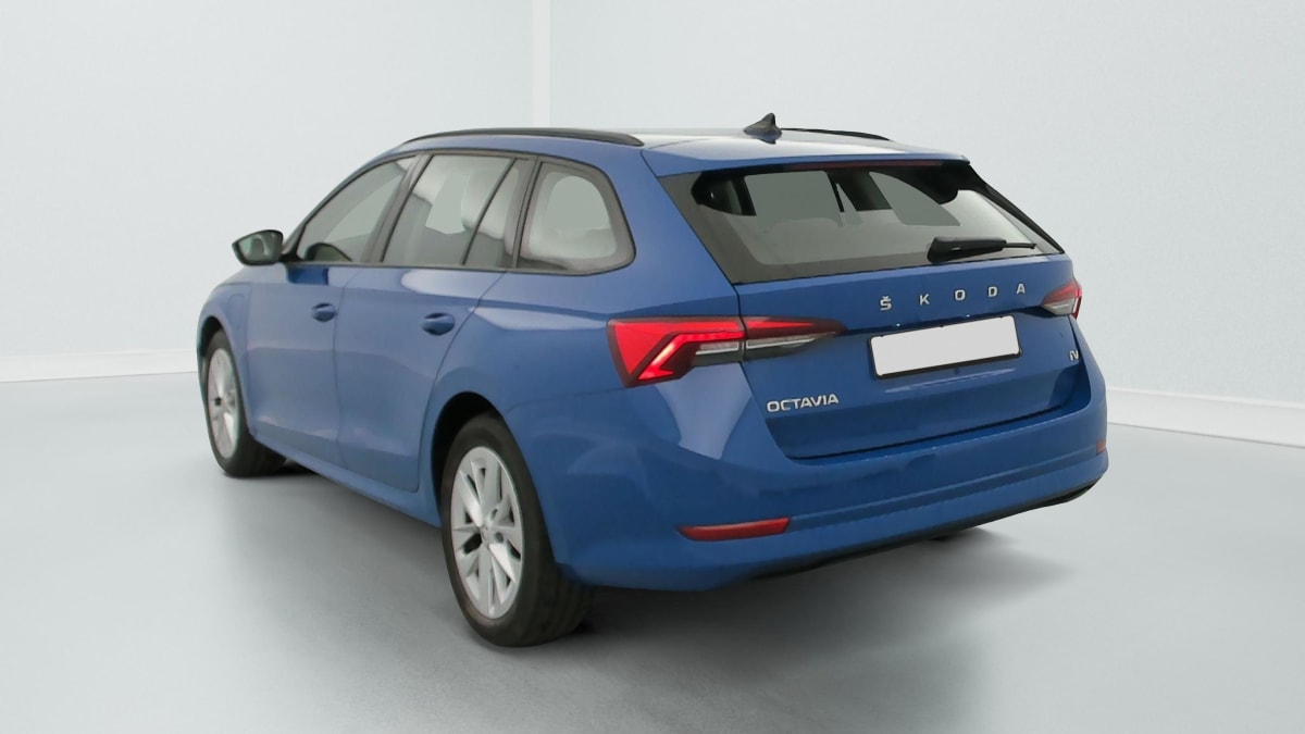 Skoda Octavia Combi - Image 5