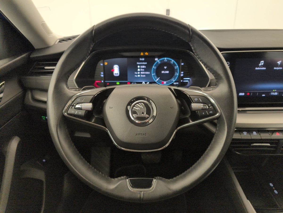 Skoda Octavia Combi - Image 16