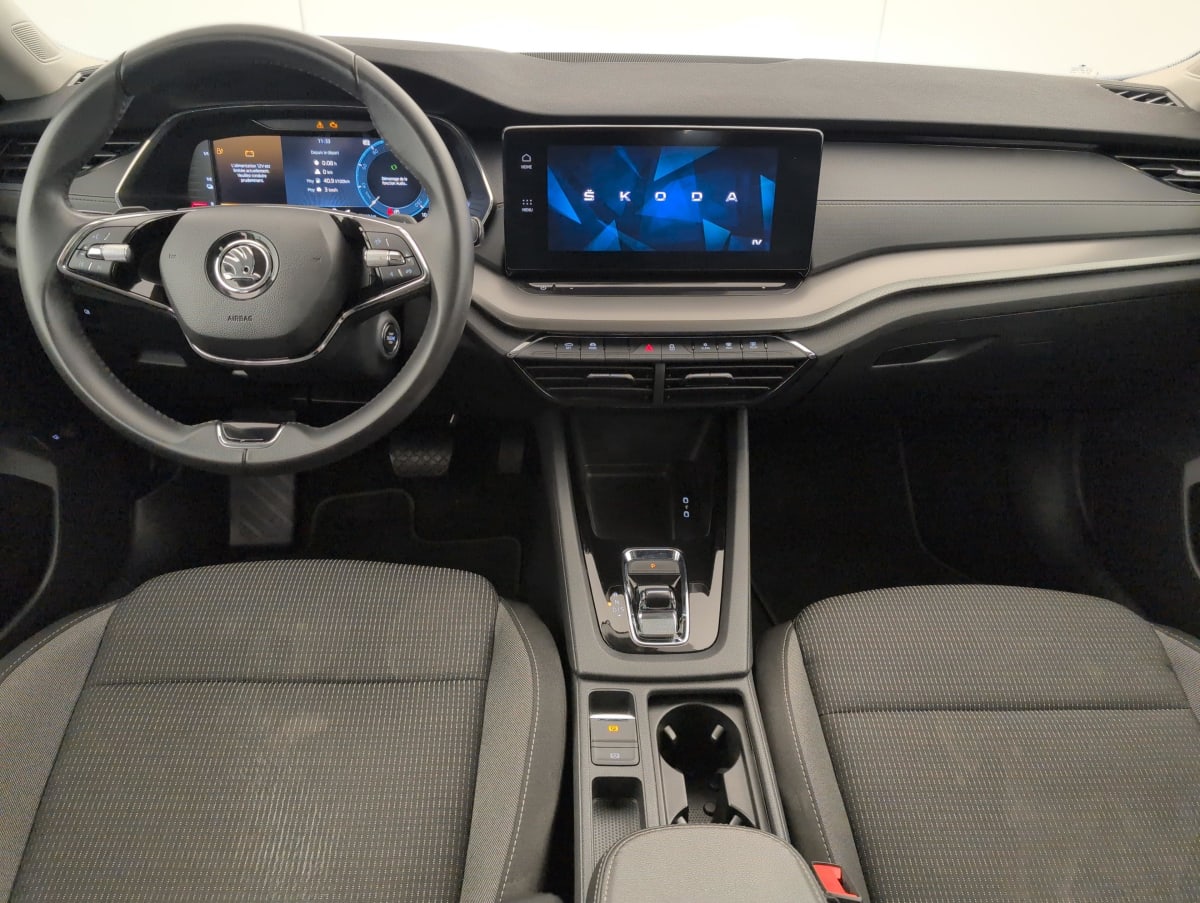 Skoda Octavia Combi - Image 15