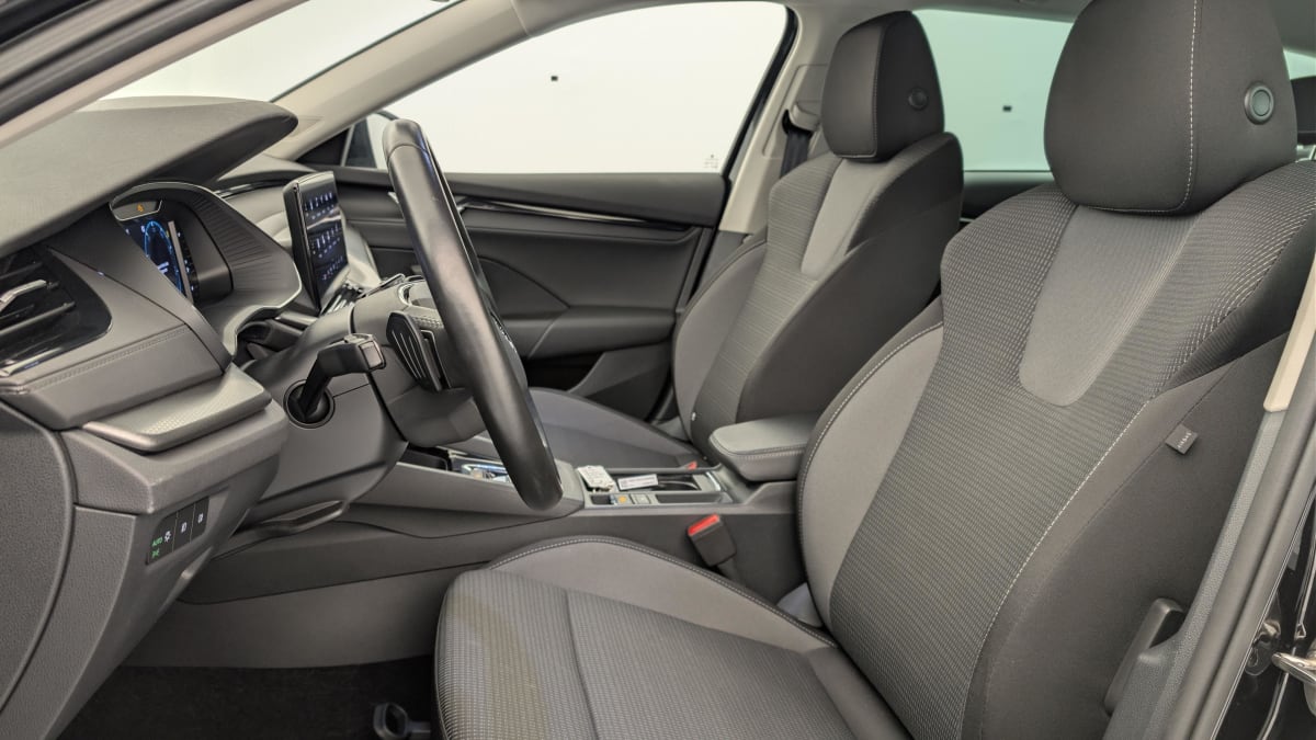 Skoda Octavia Combi - Image 16