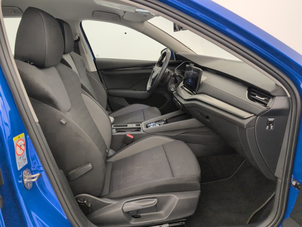 Skoda Octavia Combi - Image 9