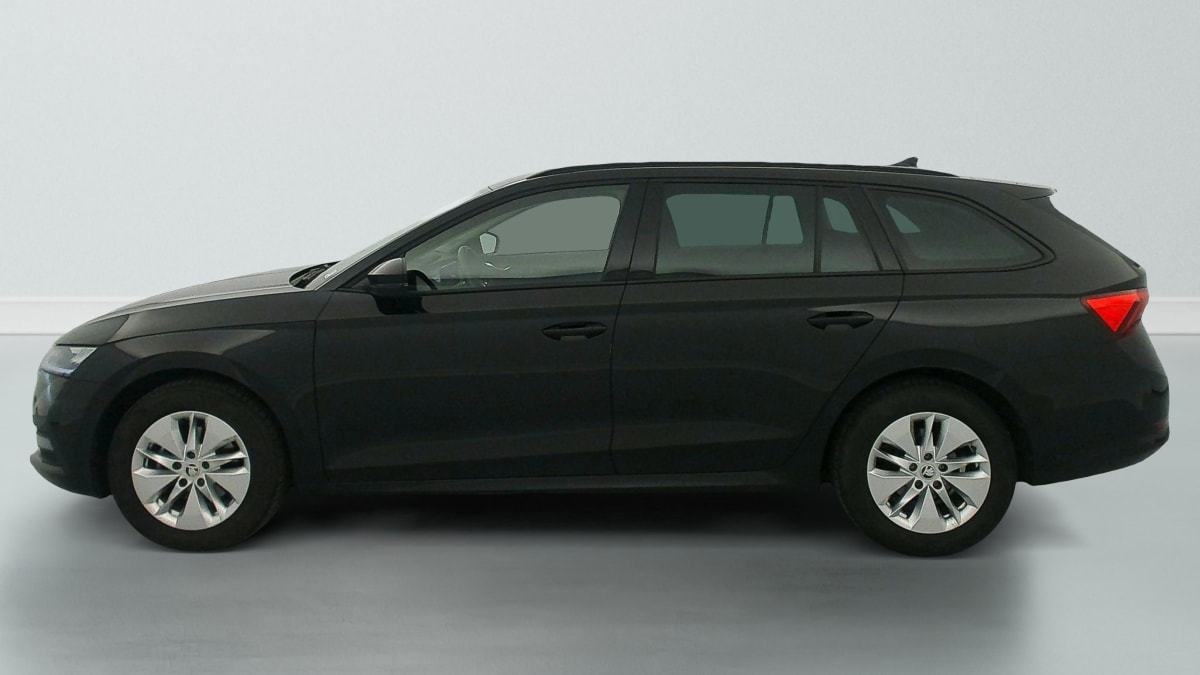 Skoda Octavia Combi - Image 4