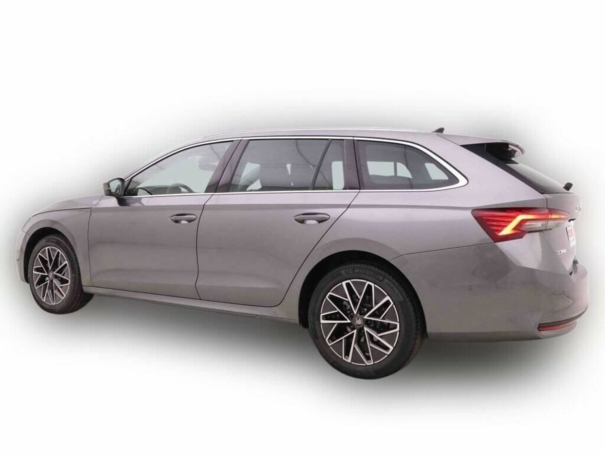 SKODA OCTAVIA 1.5 TSI 150 DSG COMBI NEW MODEL FAMILY PLUS