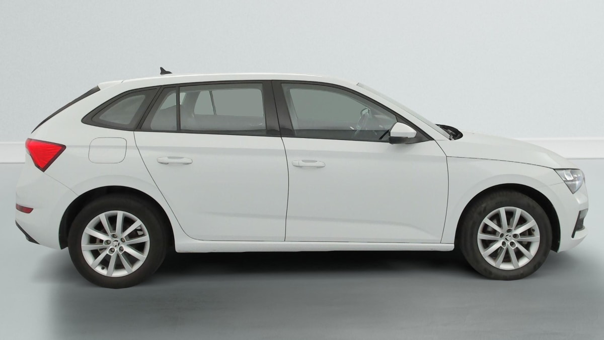 Skoda Scala - Image 9