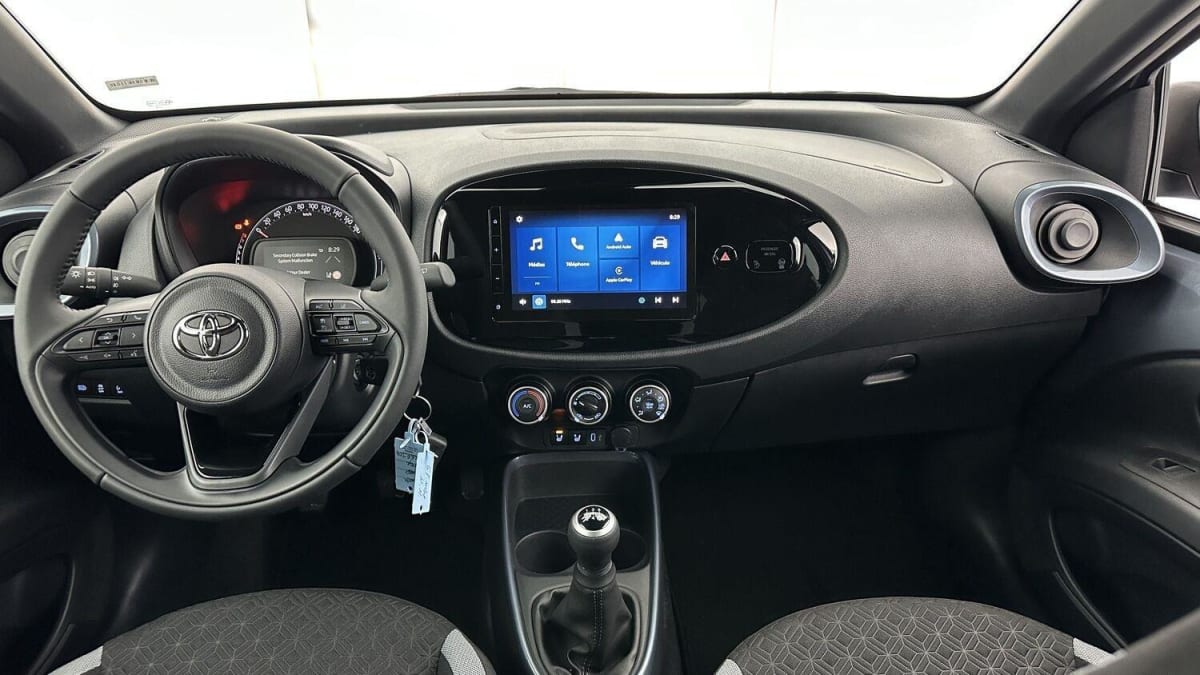 TOYOTA AYGO X AYGO X AYGO X 1.0 VVT-I 72 DESIGN