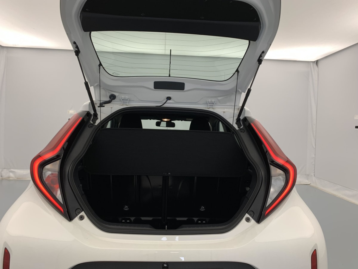 Toyota AYGO X - Image 11