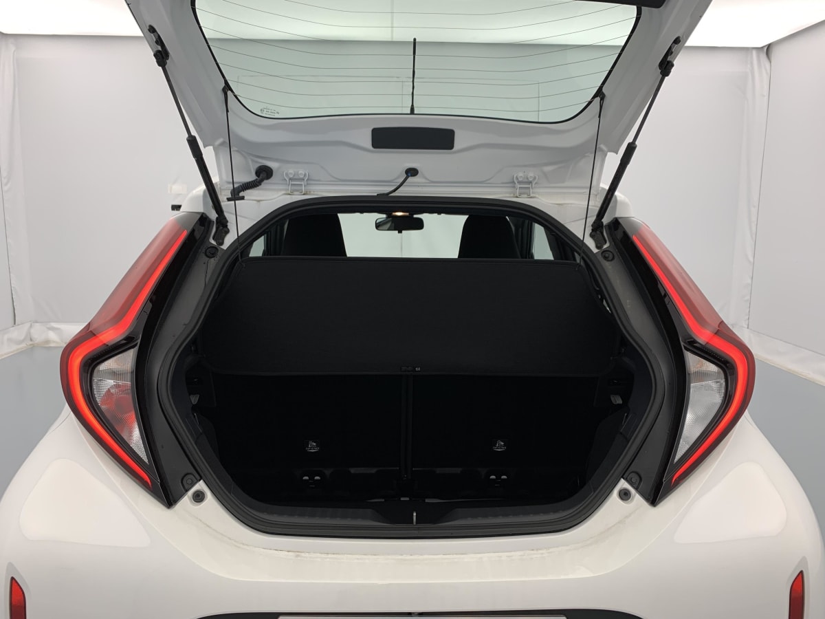 Toyota AYGO X - Image 11