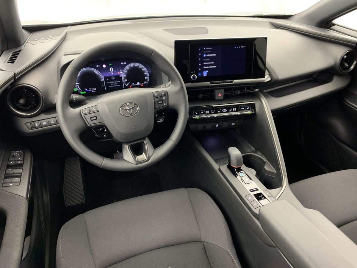 Toyota C-HR - Image 13