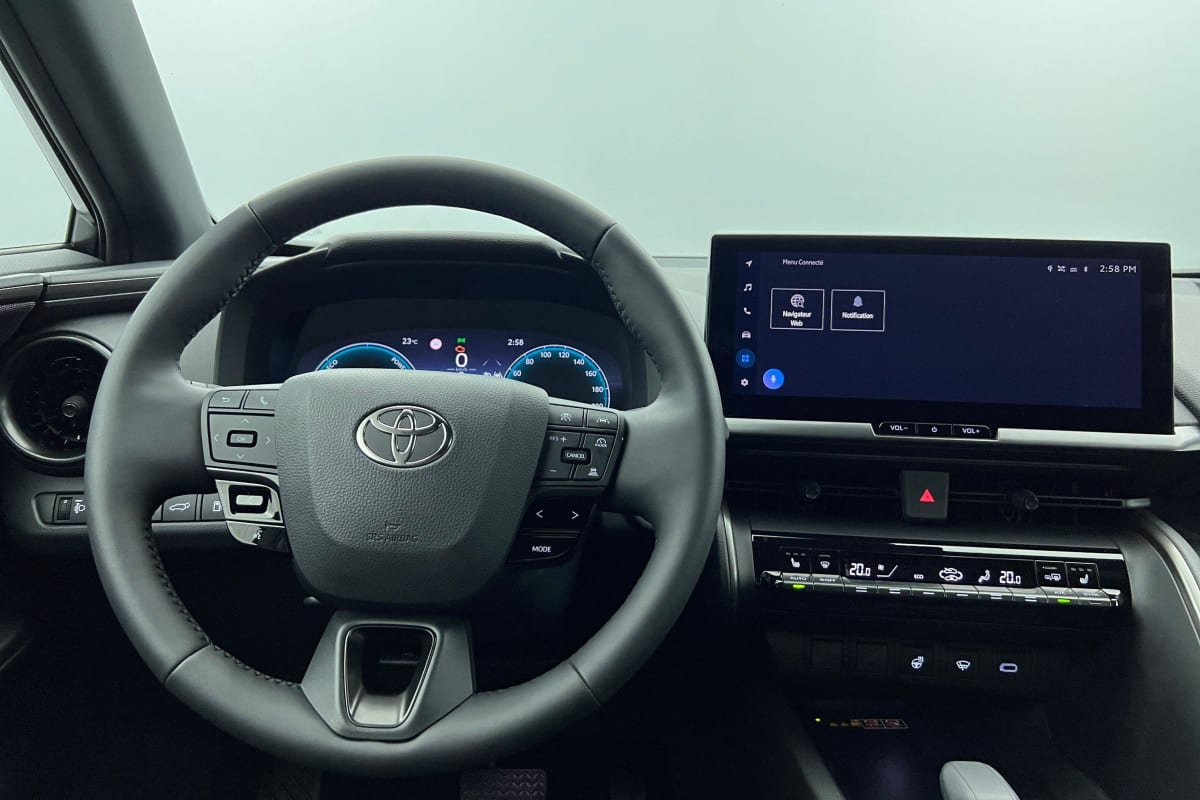 TOYOTA C-HR HYBRIDE 140 DESIGN