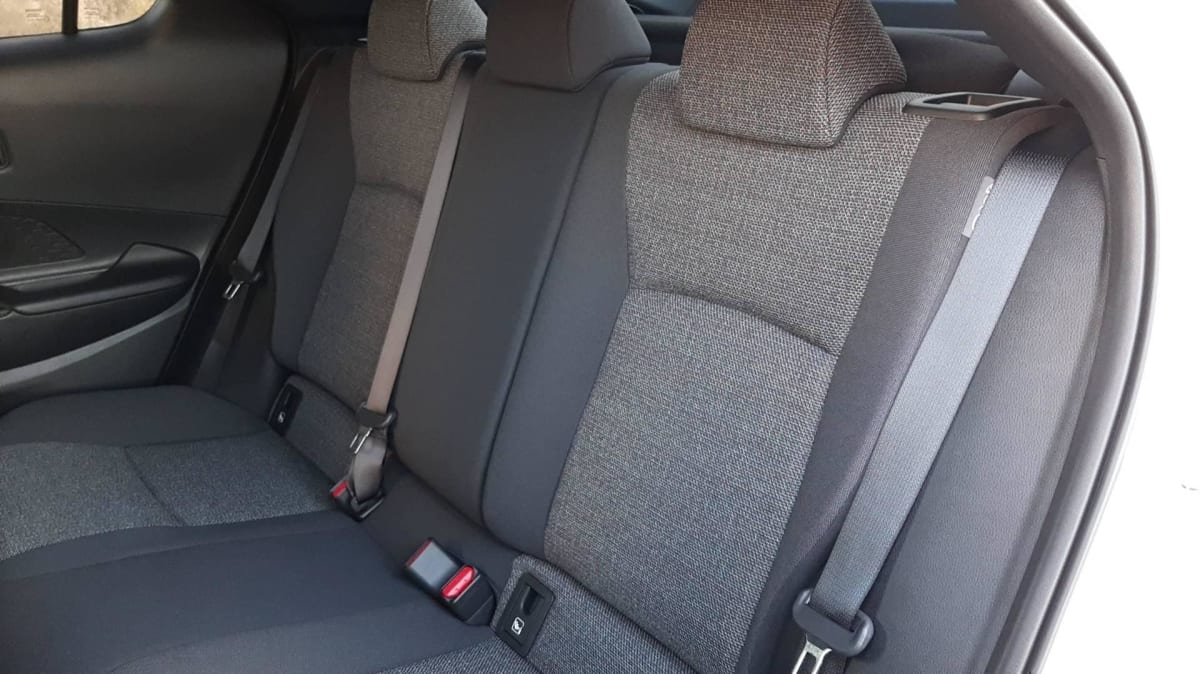 Toyota C-HR - Image 16