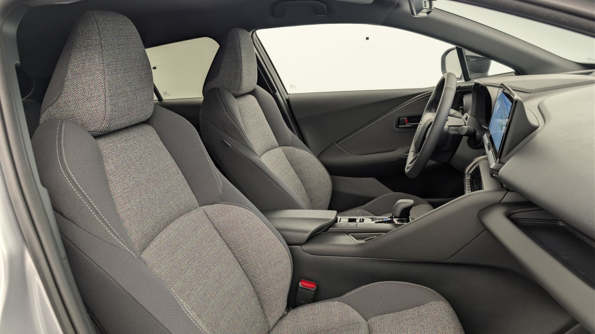 TOYOTA C-HR HYBRIDE RECHARGEABLE 225 DESIGN