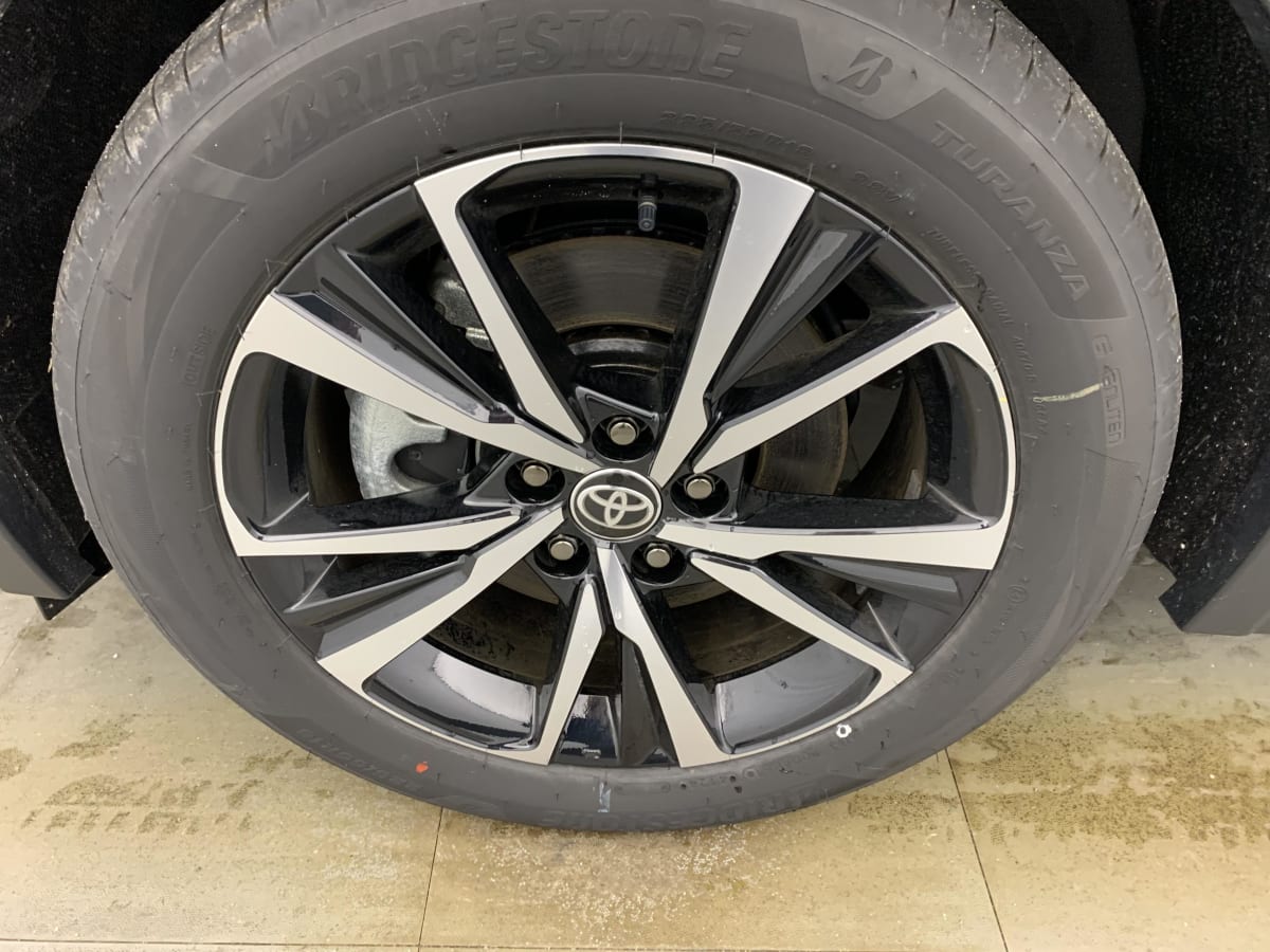 Toyota C-HR - Image 20