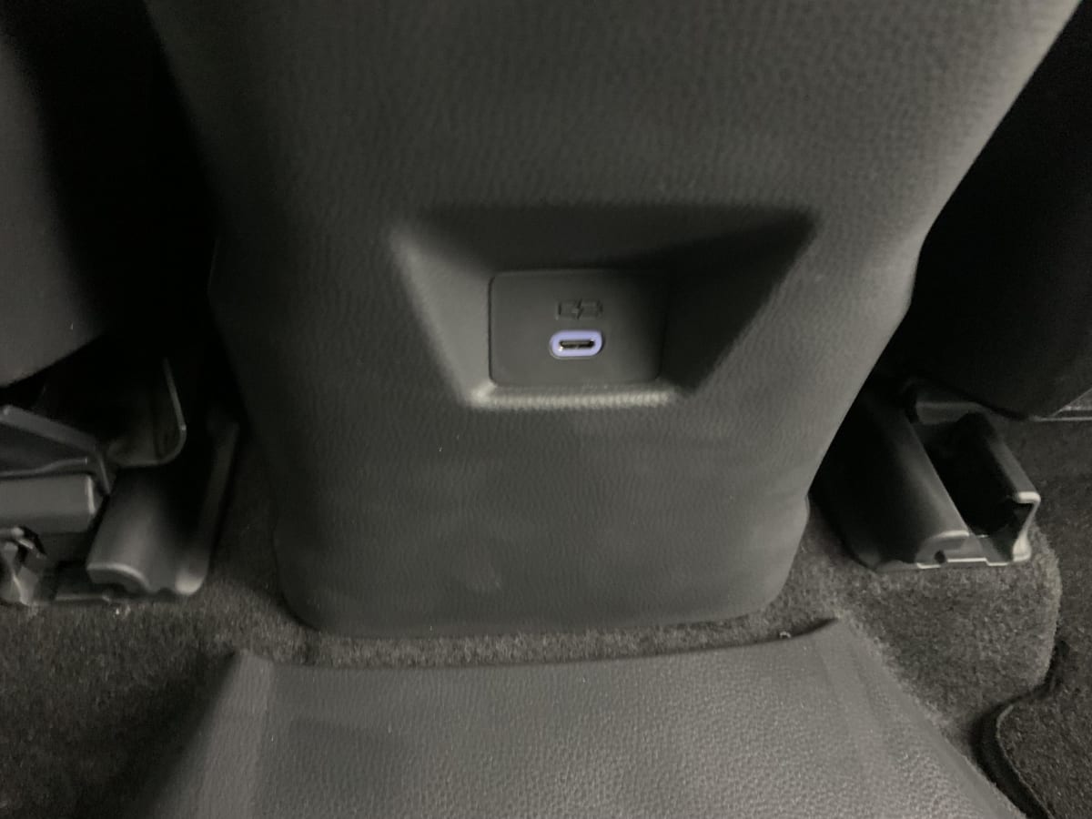 Toyota C-HR - Image 38