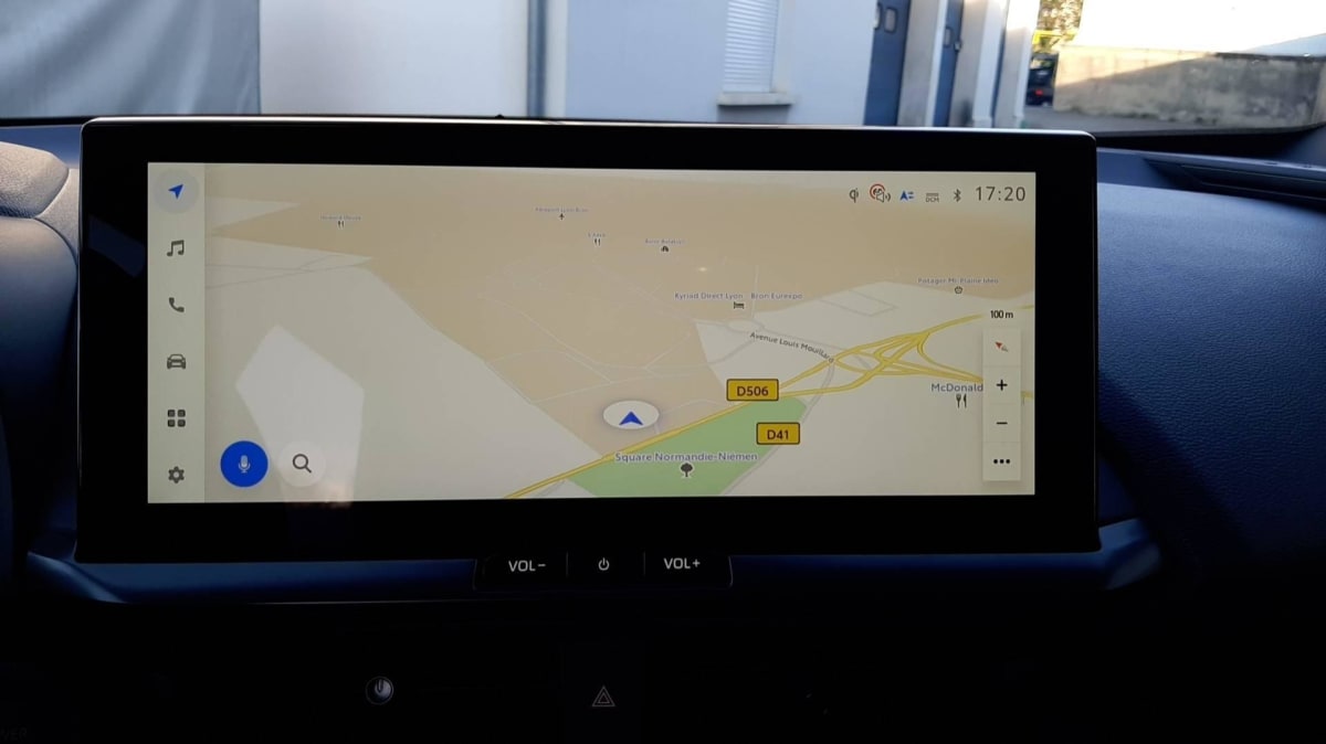 Toyota C-HR - Image 15