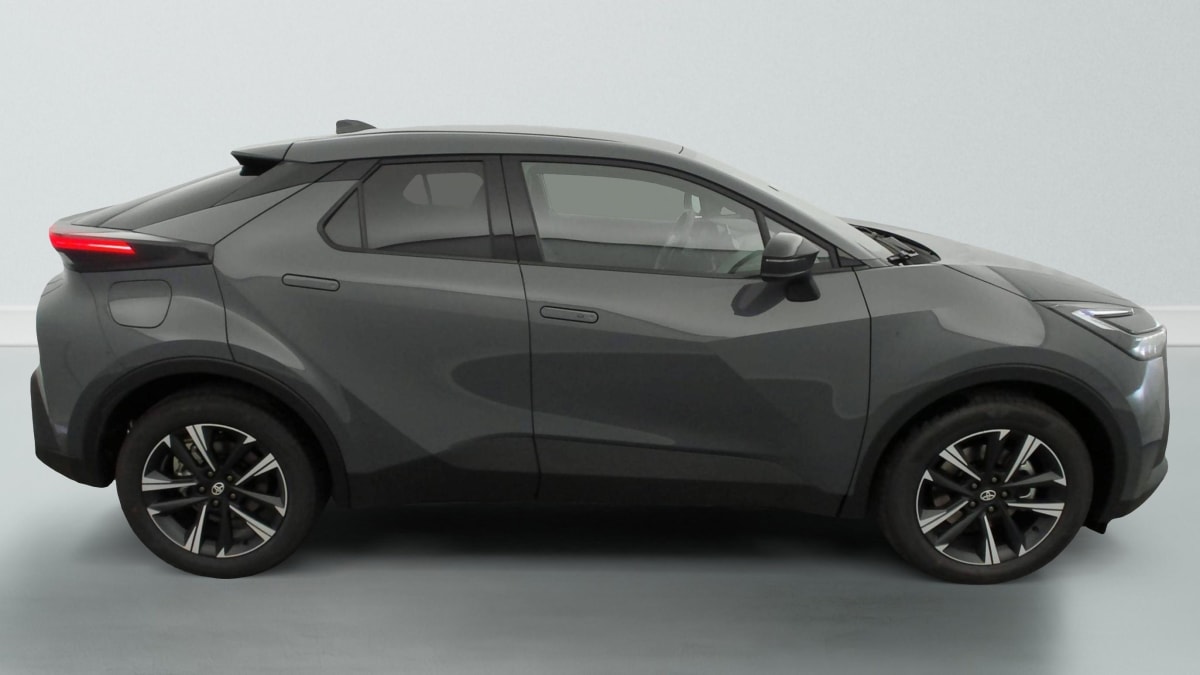 Toyota C-HR - Image 8