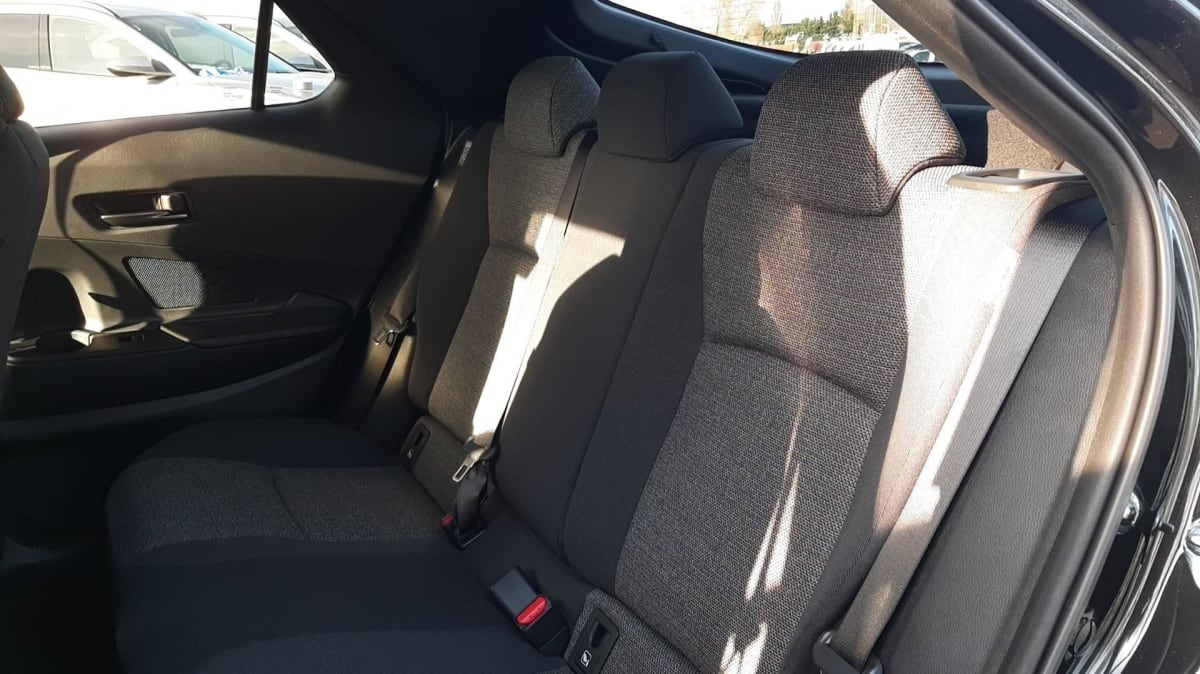 Toyota C-HR - Image 65