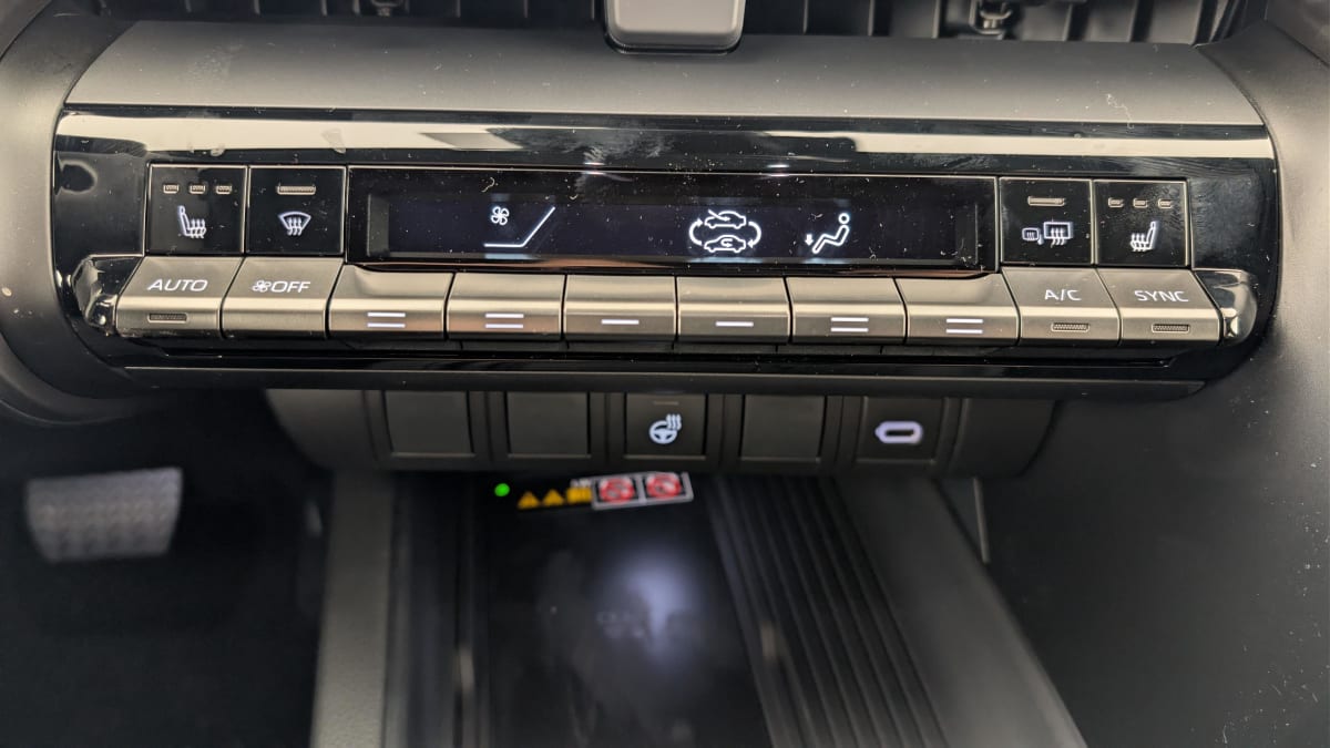 Toyota C-HR - Image 43