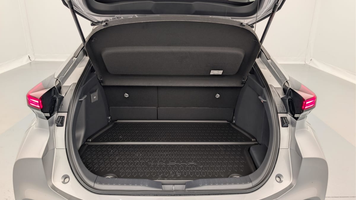 Toyota C-HR - Image 35