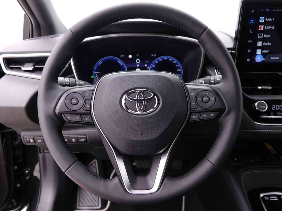 TOYOTA COROLLA 1.8 VVT-I 140 E-CVT HYBRID SPORT TOURER STYLE