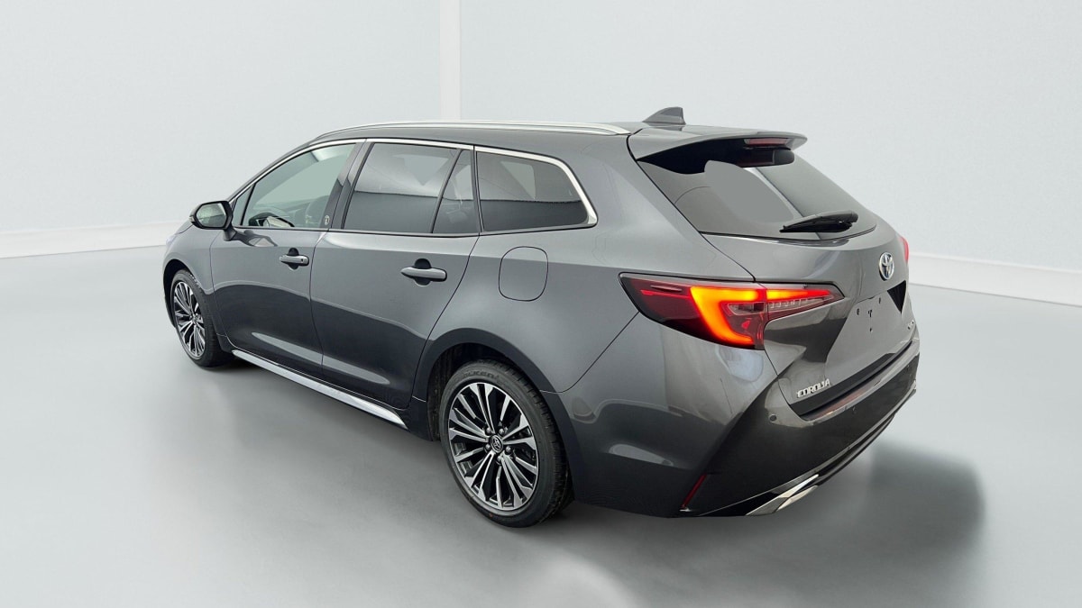 TOYOTA COROLLA TOURING SPORTS HYBRIDE 140CH DESIGN