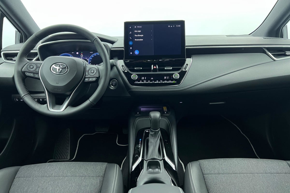 TOYOTA COROLLA TOURING SPORTS HYBRIDE 140CH DESIGN
